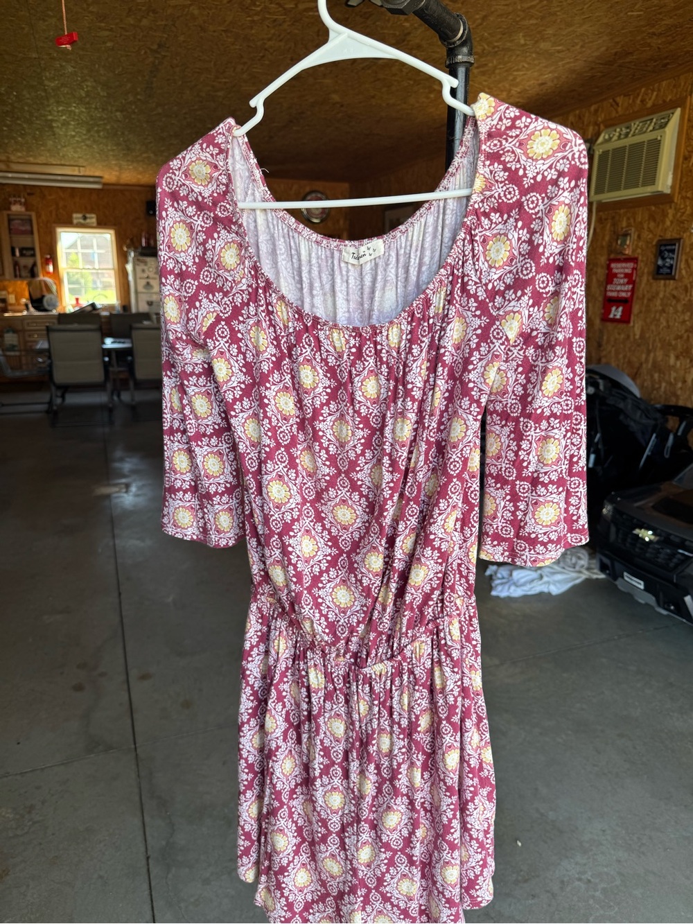 Women’s Pink Floral Scoop-Neck Casual Dress